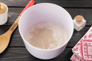 Дрожжевое тесто из сухих дрожжей