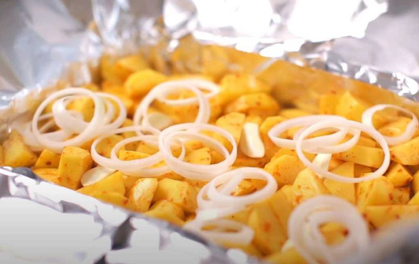 
			Курица в духовке кусочками &mdash; 6 самых вкусных рецептов		