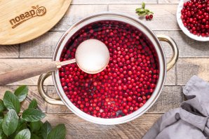 Компот из брусники Компот из брусники