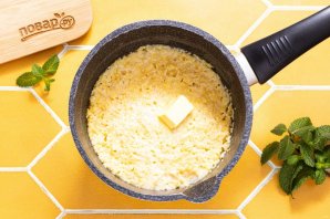 Кукурузная каша на молоке