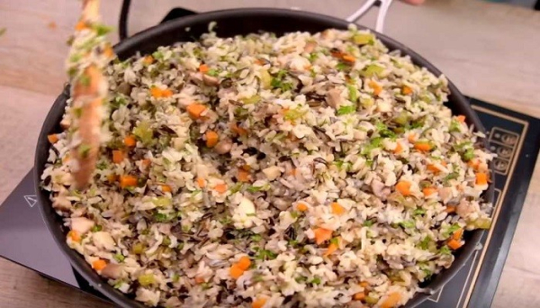 
			Индейка в духовке целиком &mdash; 5 рецептов приготовления сочной и мягкой индейки		