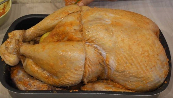 
			Индейка в духовке целиком &mdash; 5 рецептов приготовления сочной и мягкой индейки		