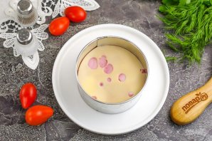 Канапе с сыром и ветчиной