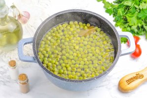 Горошек консервированный