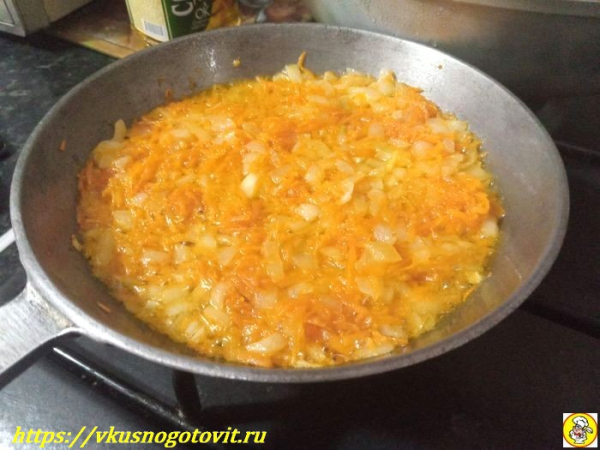 Ленивые голубцы с капустой рисом и фаршем в духовке
Ленивые голубцы с капустой рисом и фаршем в духовке