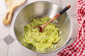 Оладьи из кабачков в аэрогриле