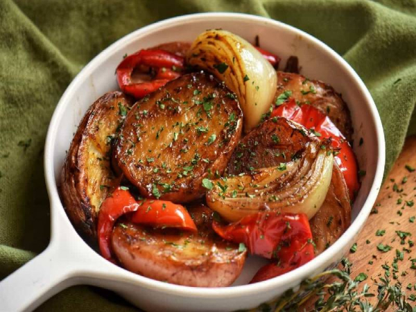 
			Картофель по-деревенски в домашних условиях. Как приготовить вкусную домашнюю картошку		