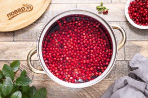 Компот из брусники Компот из брусники