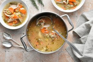 Куриный овощной суп