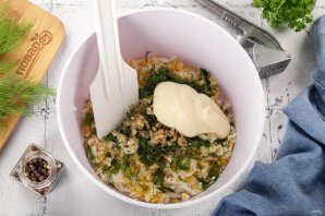 Салат из сыра с чесноком Салат из сыра с чесноком