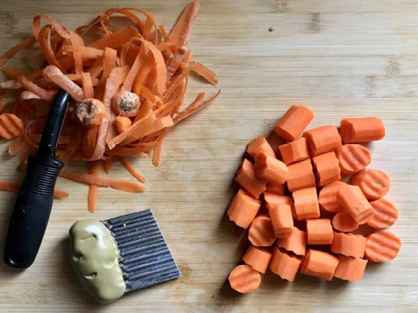 
			Картофель по-деревенски в домашних условиях. Как приготовить вкусную домашнюю картошку		