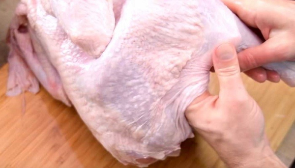 
			Индейка в духовке целиком &mdash; 5 рецептов приготовления сочной и мягкой индейки		