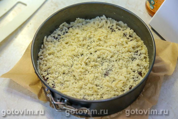 Постный тертый пирог с вареньем