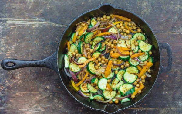 
			Кабачки на сковороде &mdash; 6 рецептов приготовления быстрых и вкусных молодых кабачков		