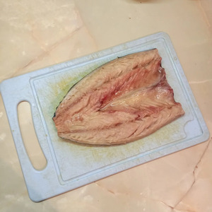 Скумбрия в двух маринадах