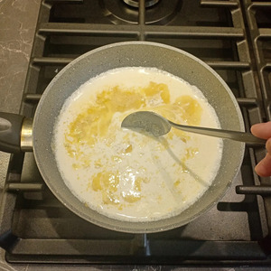 Запечённая белая рыба с сырным соусом Запечённая белая рыба с сырным соусом