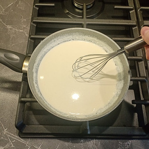 Запечённая белая рыба с сырным соусом Запечённая белая рыба с сырным соусом