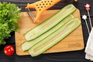 Закуска на шпажках на Новый год Закуска на шпажках на Новый год