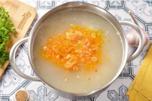 Куриный суп с рисом