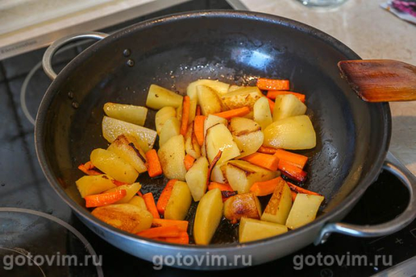 Пананг карри из свинины с овощами и кокосовым молоком (Panang Curry) Пананг карри из свинины с овощами и кокосовым молоком (Panang Curry)