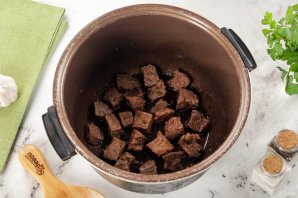 Борщ в мультиварке