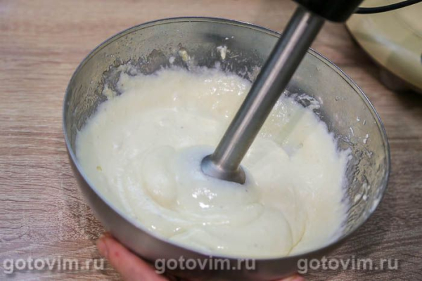 Манник с творогом и бананами в микроволновке