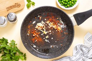 Рис по-тайски с овощами Рис по-тайски с овощами