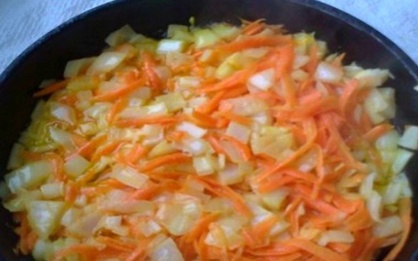 
			Паштет из куриной печени в домашних условиях рецепт с морковью и луком		