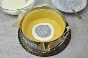 Пирог с творогом и маком