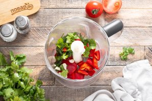 Грузинский соус "Сацебели"