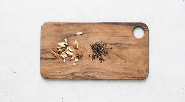 Индийские сладости &laquo;бесан ладду&raquo;, пошаговый рецепт с фото на 178 ккал