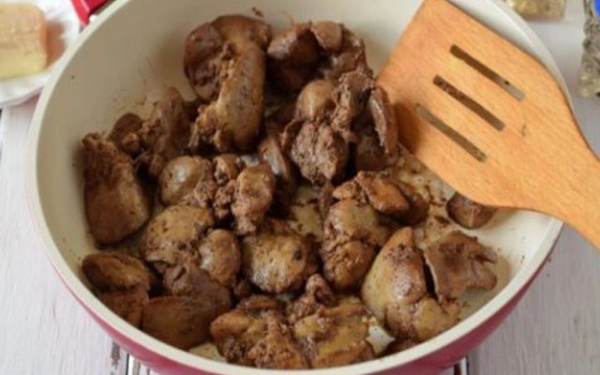 
			Паштет из куриной печени в домашних условиях рецепт с морковью и луком		