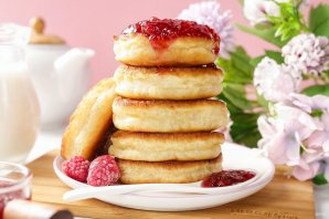 Оладушки на кислом молоке Оладушки на кислом молоке