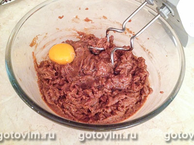 Шоколадные профитроли с масляным кремом с маскарпоне