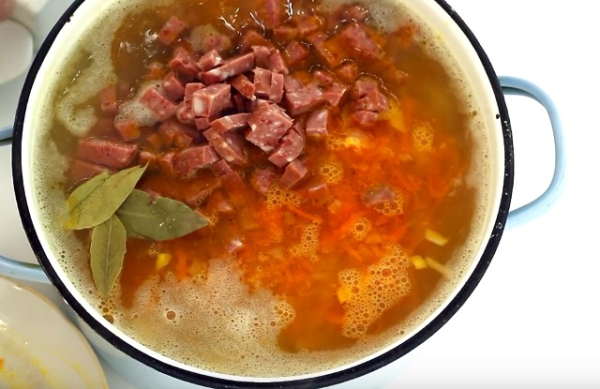 
			Гороховый суп &mdash; 6 рецептов приготовления домашнего супа		