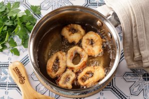 Кальмары в кляре