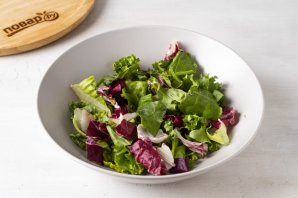 Салат с фасолью и огурцом "Пятиминутка" Салат с фасолью и огурцом "Пятиминутка"