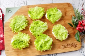 Бутерброды с красной икрой на Новый Год Бутерброды с красной икрой на Новый Год