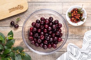 Вишневый сироп