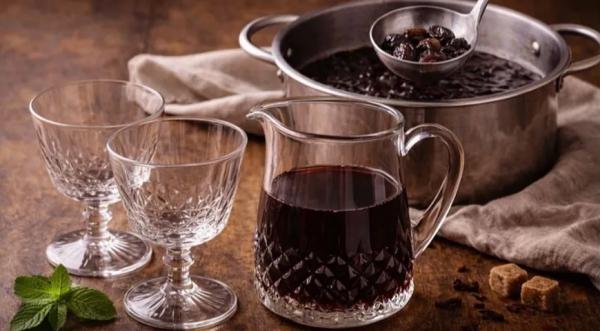 Компот из чернослива и изюма, пошаговый рецепт с фото на 163 ккал