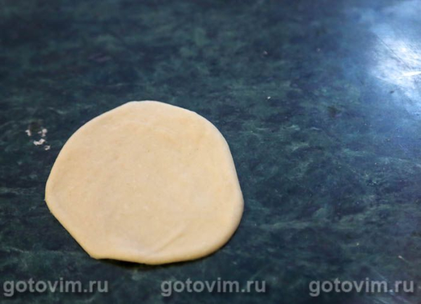 Пельмени с лисичками в сметане