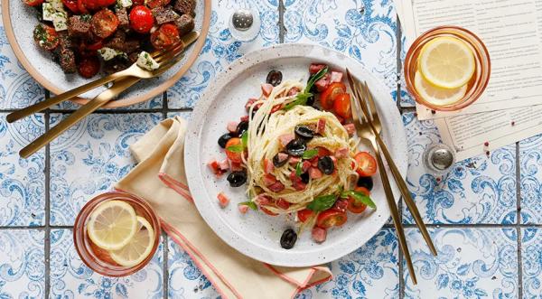 Макароны с колбасой и помидорами, пошаговый рецепт с фото на 936 ккал Макароны с колбасой и помидорами, пошаговый рецепт с фото на 936 ккал