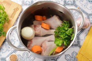 Куриный суп с рисом