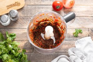 Грузинский соус "Сацебели"