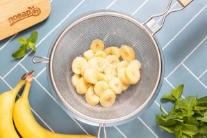 Компот из бананов