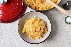 Овощное рагу с картофелем и капустой Овощное рагу с картофелем и капустой