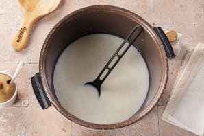 Каша манная в мультиварке Каша манная в мультиварке