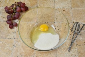 Кексы с виноградом и сыром дор блю