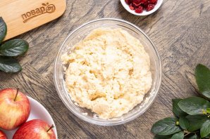 Постные яблочные кексы