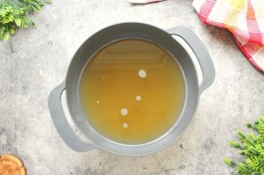 Яблочный ликер